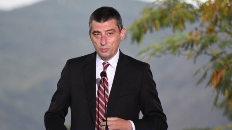 Премьер-министр Грузии уходит в отставку из-за разногласий в команде