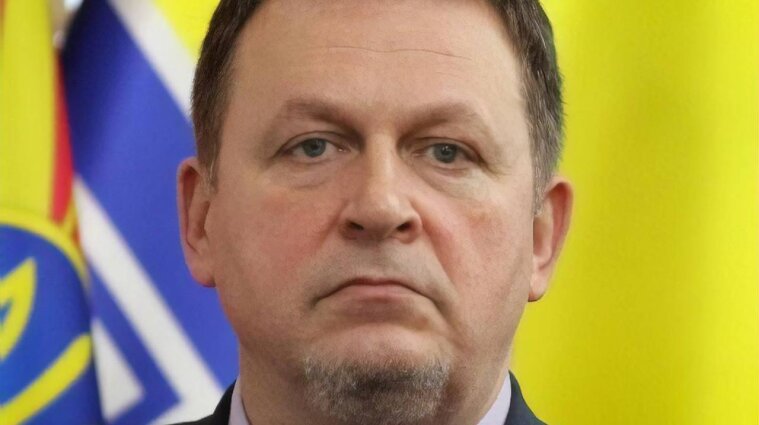 Ексзаступник міністра оборони Шаповалов отримав підозру за закупівлю неякісної зимової форми майже на мільярд гривень