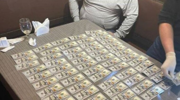 Во Львове мужчина за 10 тысяч долларов изготовлял поддельные документы для пересечения границы