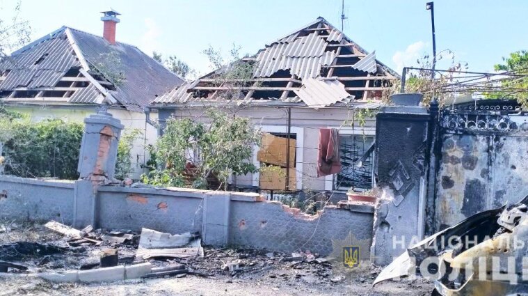 Обстріл Миколаївської області: пошкоджено будинки та підприємства - фото