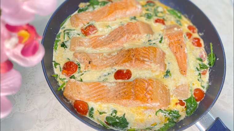 Рецепты пасхальных блюд: рыба в духовке со шпинатом