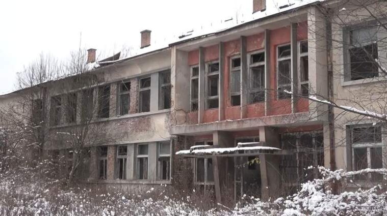 Средства Минобороны на мины для ВСУ пошли на покупку заброшенного военного завода в Боснии.