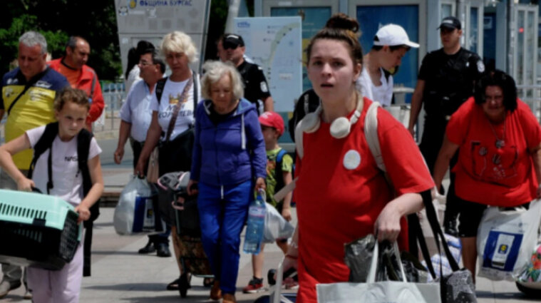 Виплати ВПО: чи отримають допомогу українці, які повернулися з-за кордону, згідно з новими правилами