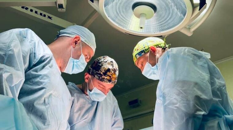 Лікарі у Черкасах вперше провели операцію з пересадки серця