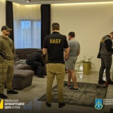 Корупція на Чернівецькій митниці: сьогодні підозрюваним обиратимуть запобіжні заходи