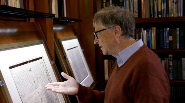Білл Гейтс уточнив, скільки грошей віддасть на благодійність