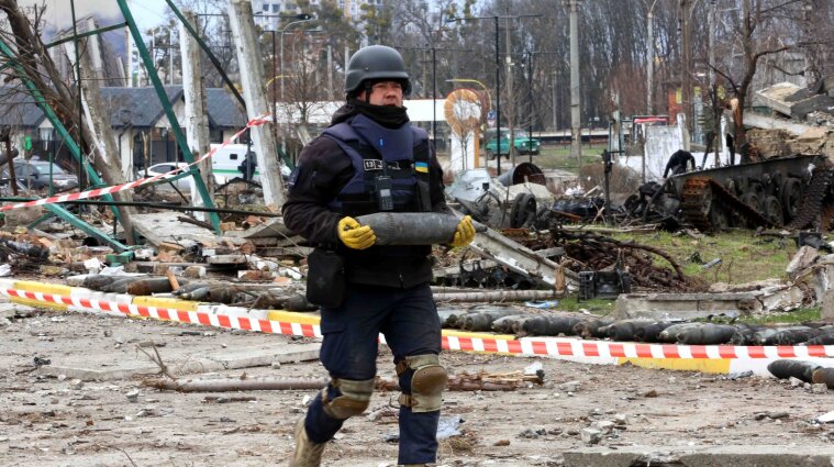 В МВД рассказали, сколько силовиков предали Украину и перешли на "службу к врагу"