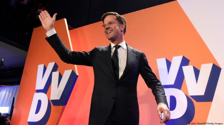 На выборах в Нидерландах победила партия действующего премьера Рютте