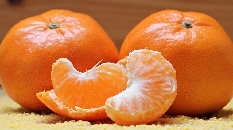 Прості рецепти смакоти: мандариновий десерт без випічки
