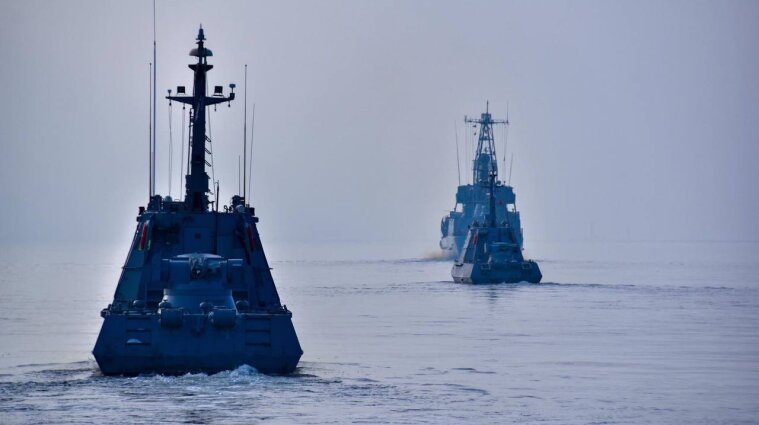 На чем сосредоточились российские корабельные группы в Черном море: объяснение Генштаба