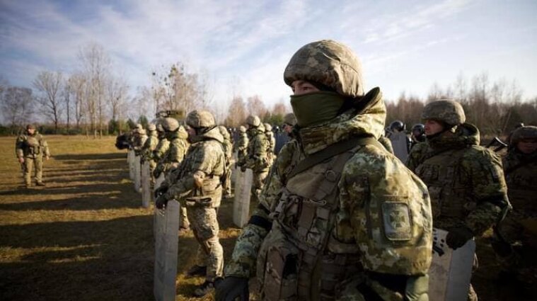 На границу Украины с Беларусью отправят около 10 тысяч военнослужащих