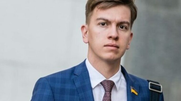 Нардеп Кунаєв побився у потязі з іноземцем - ЗМІ