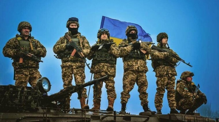 Военным, получившим звание Героя Украины, предоставят жилье от государства