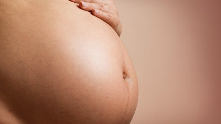В Раде зарегистрировали законопроект о суррогатном материнстве