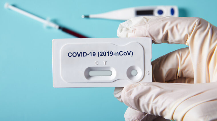 Раді запропонували ввести штрафи за підробку тестів на COVID-19