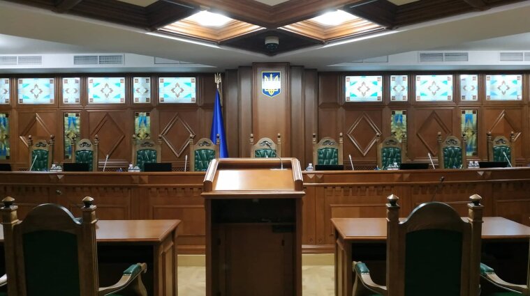 Адвокаты Стерненко предложили судьи взять самоотвод