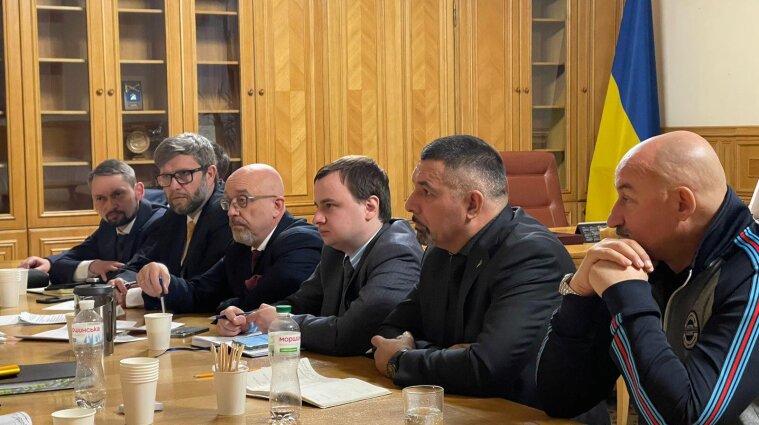 Министр Резников рассказал, как формируются подразделения терробороны в Украине