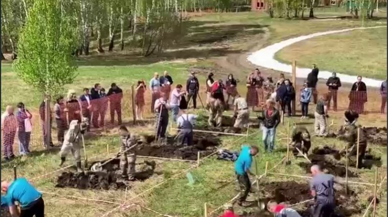 У Новосибірську відбувся чемпіонат з копання могил (відео)