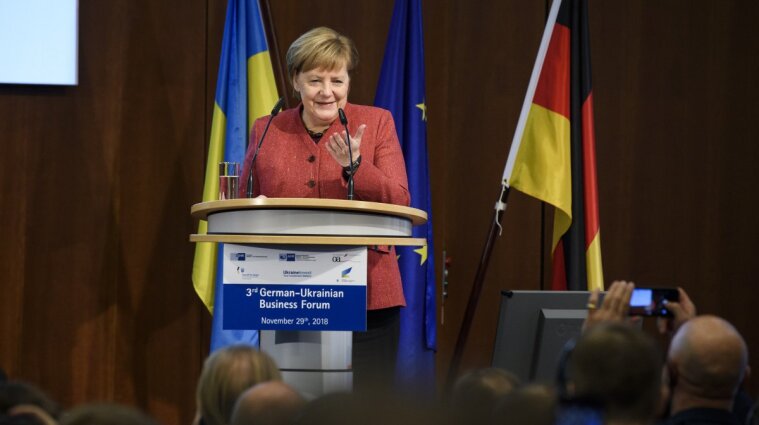 Шість західнобалканських держав стануть членами ЄС в майбутньому - Меркель