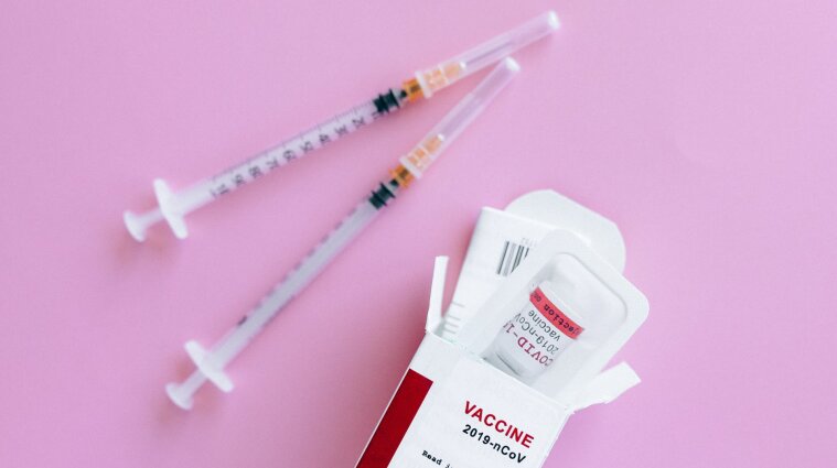 ВООЗ: Понад 30 країн уже почали вакцинацію населення від  COVID-19