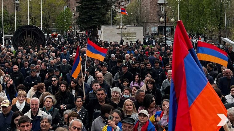 Протести у Вірменії: поліція затримала понад 60 учасників акцій непокори