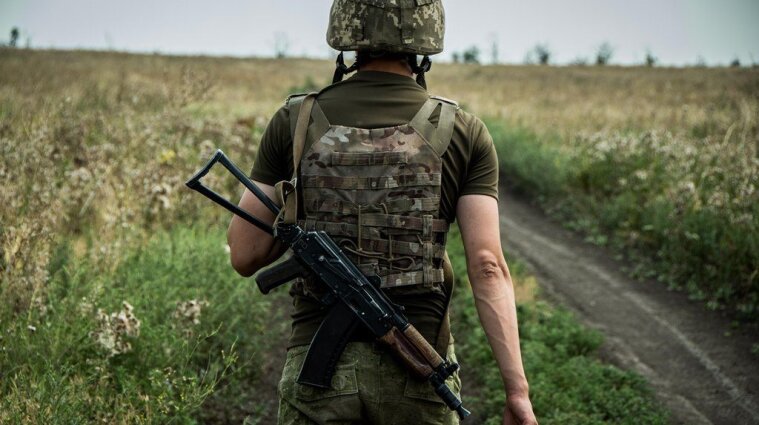 Боевики вновь нарушили перемирие и стреляли у Водяного на Донбассе