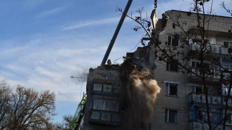 Взрыв газа в доме в Николаевской области: жители 30 квартир остались без жилья