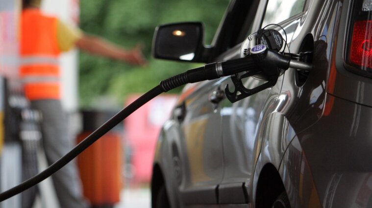 Какими будут цены на топливо в 2023 году: прогноз НБУ