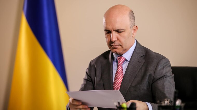 Министр экологии Украины заболел коронавирусом