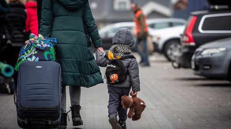 В Австрії скасували безкоштовний проїзд для українських біженців