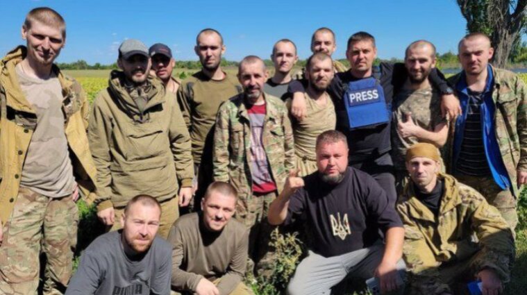 Вернули 14 защитников: Украина и Россия провели обмен пленных