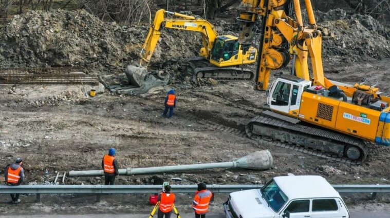 Под Киевом строят три транспортные развязки