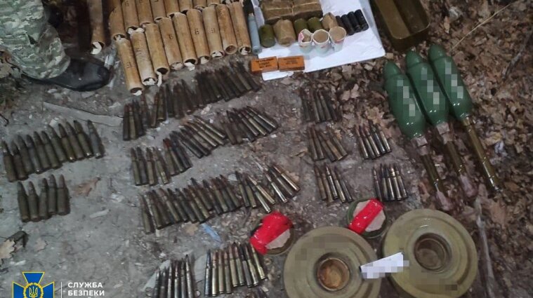 На Луганщине силовики нашли схрон боевиков