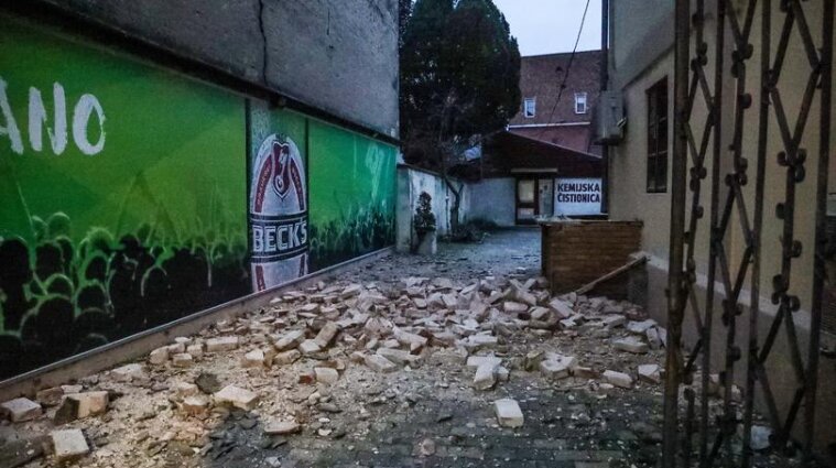 В Хорватии мощное землетрясение повредило дома