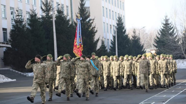 На параді до 30-річчя Незалежності українські військові крокуватимуть по-новому