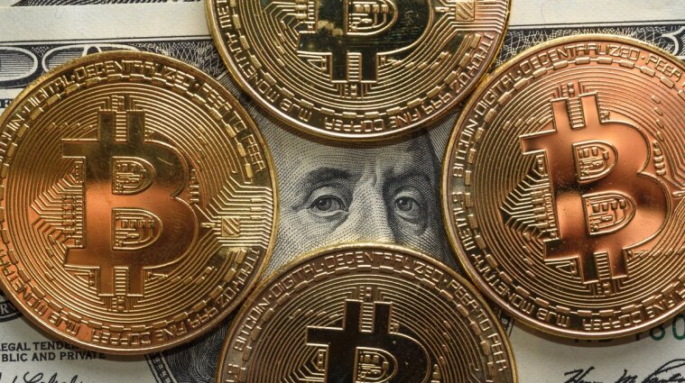 Миллиардер Баффет назвал биткоин злом и спрогнозировал исчезновение криптовалют