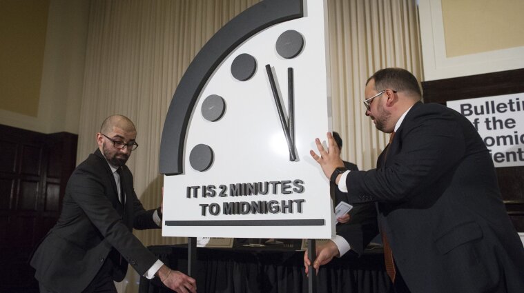 За сто секунд до опівночі: що показує годинник Судного дня