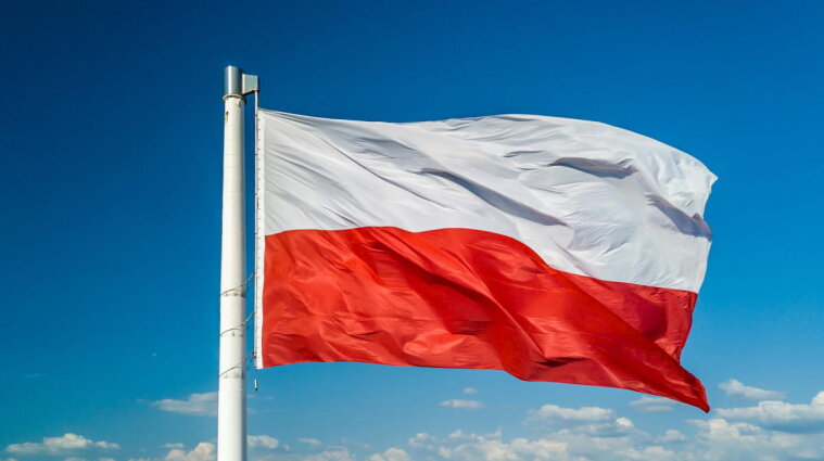 Українським біженцям у Польщі відмовляють у виплатах: куди скаржитися
