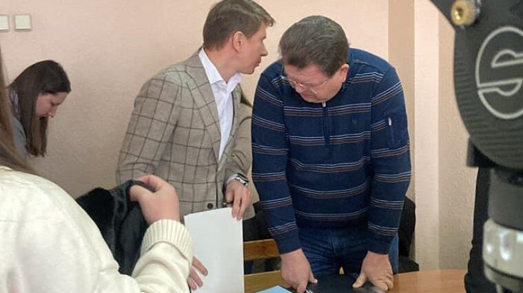 Выплатят компенсацию за "вынужденный прогул": судью Львова, имеющего российский паспорт, восстановили в должности