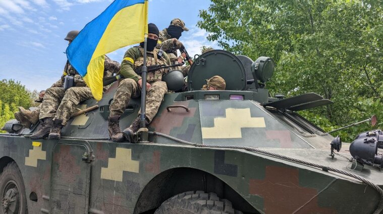 Рада продлила военное положение в Украине до 14 февраля