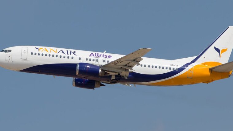 Самолет Киев-Батуми экстренно сел в Тбилиси
