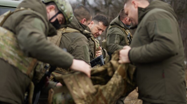 Потужні країни мають допомогти Україні завершити війну на Донбасі - Зеленський