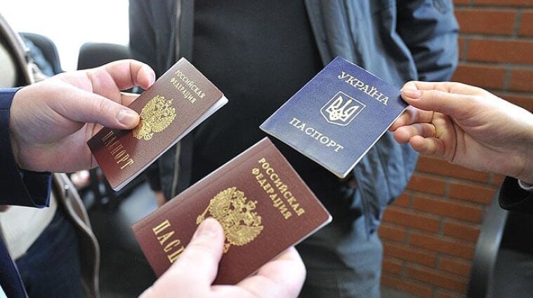 Бывший мэр Херсона получил российский паспорт - видео