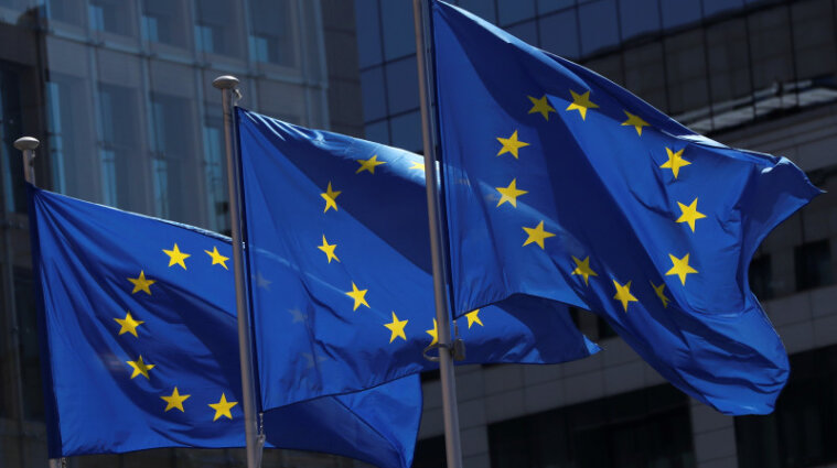 ЄС офіційно ухвалив санкції проти РФ за визнання "ДНР" та "ЛНР"