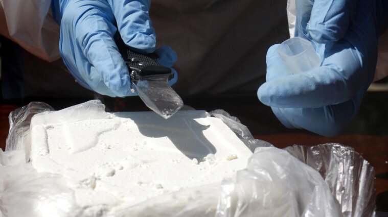 В Бельгии у контрабандистов изъяли крупнейшую в мире партию кокаина