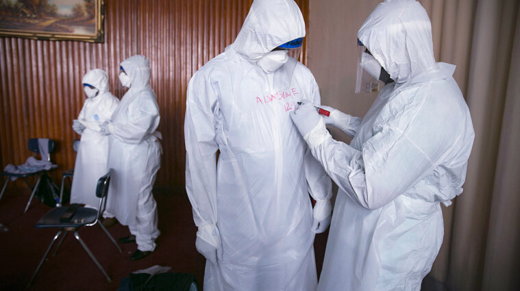 У Гвінеї оголосили про початок епідемії Еболи