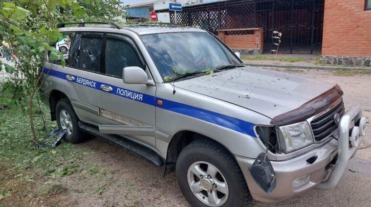 У Бердянську підірвали авто колаборанта Колєснікова: він помер у лікарні (фото)
