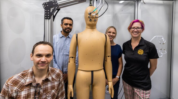 Дышит, потеет и дрожит: американские ученые представили уникального робота ANDI