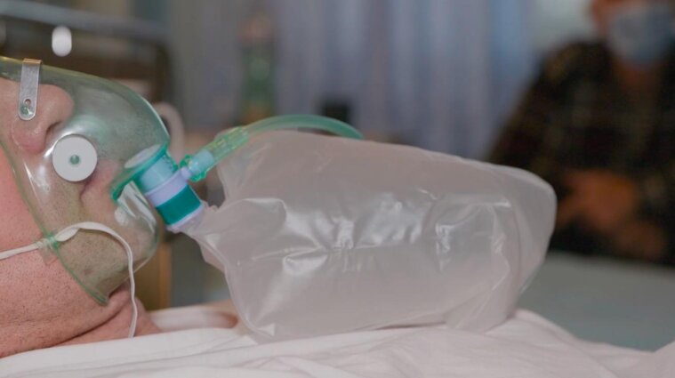 Кличко показав, як у лікарнях облаштовують кисневі траси для хворих на COVID-19 (фото)