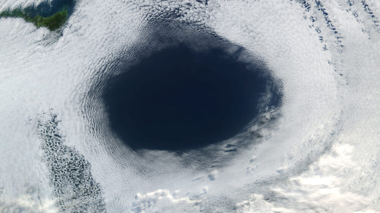 Над Землей образовалась озоновая дыра, которая больше Антарктиды
